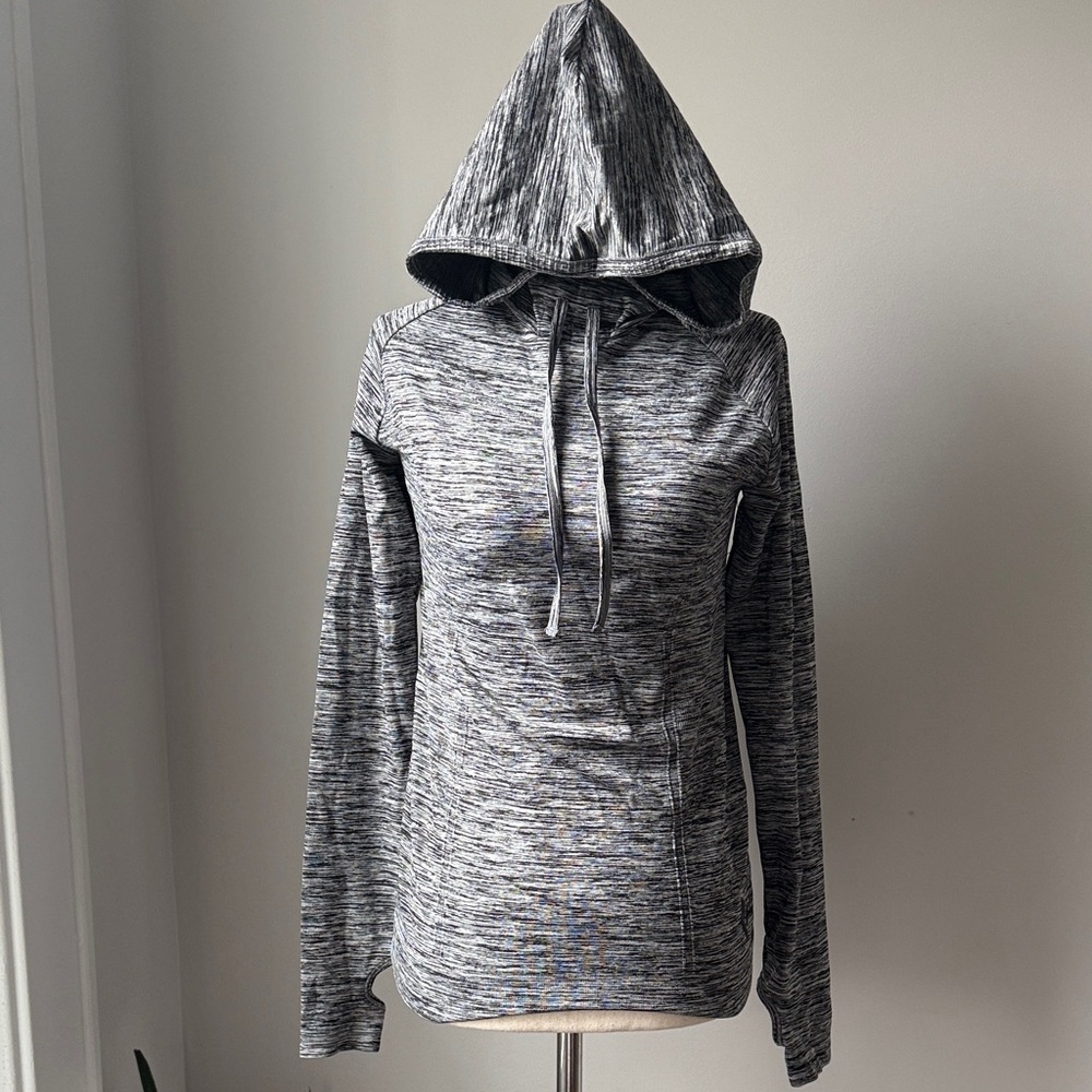 Black Diamond Heathered Gray Hooded Pullover workout Long Sleeve Top